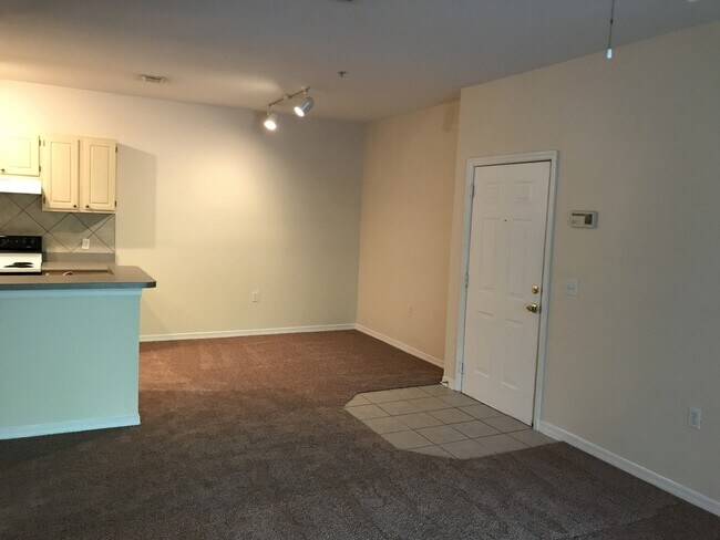 Foto del edificio - 1/1 Ground Floor Condo Visconti in Maitland $1195!