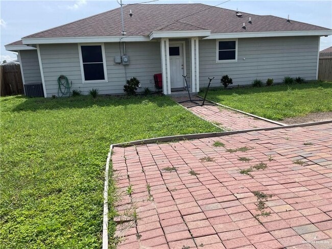 Building Photo - 6 Blue Quail St