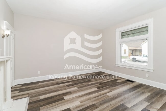 Foto del edificio - 315 E 41st St