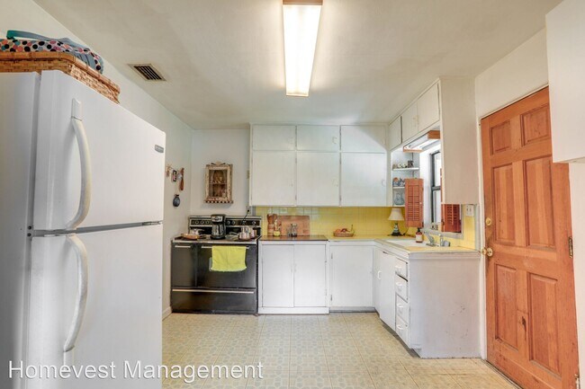 Foto del edificio - 2 br, 1 bath House - 913 Essex Pl