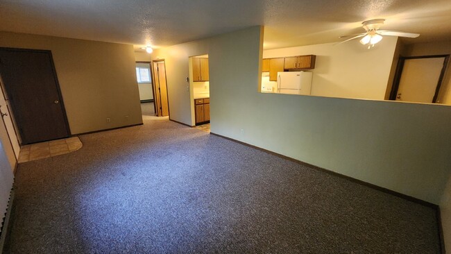 Building Photo - Available now! 2 Bedroom, 1 Bathroom Apart...