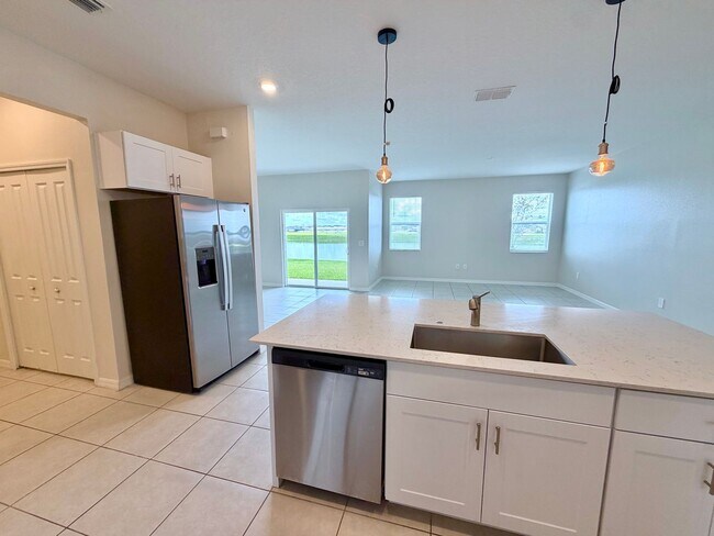Building Photo - 9232 Bonita Mar Dr