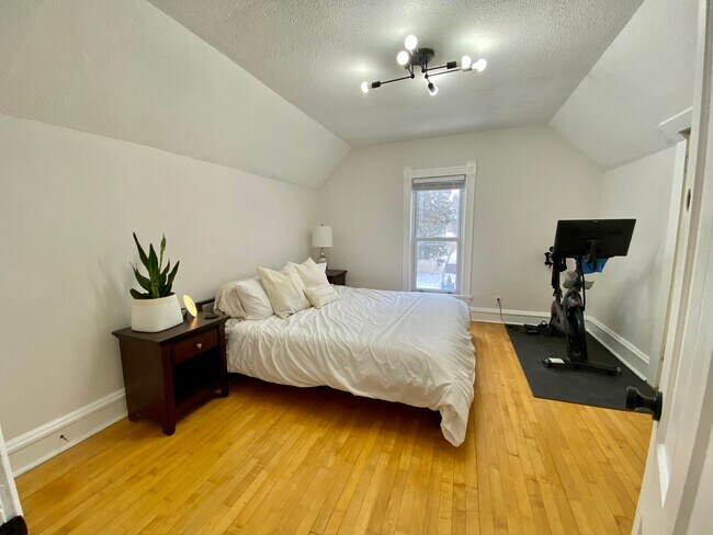 Large master bedroom (note: bed is king sized). Bedroom 1 of 2. - 2216 Monroe Street Northeast