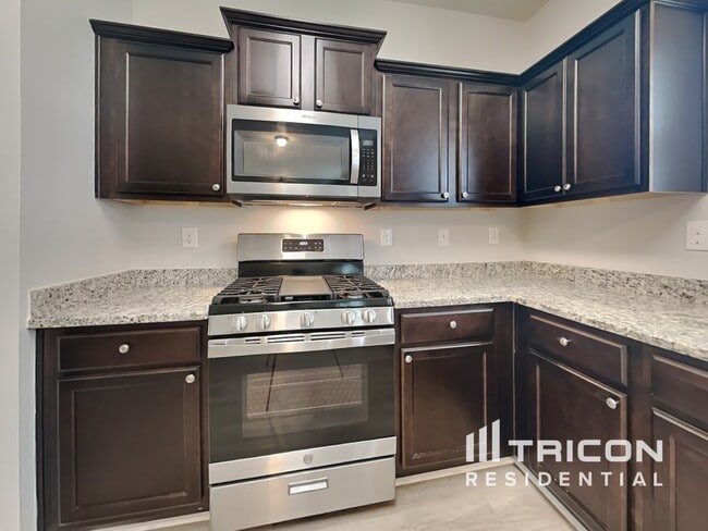 Foto del edificio - 2362 Clapton Ct
