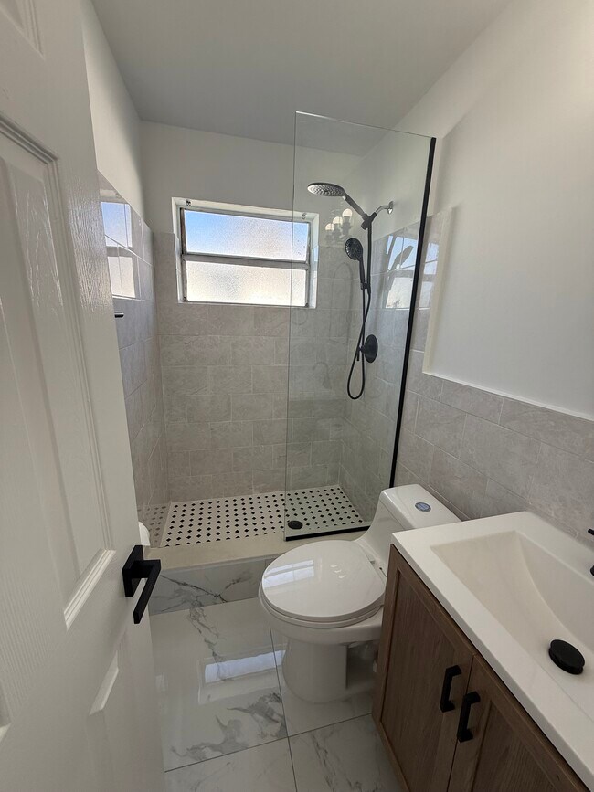 Foto del edificio - 1225 NW 2nd St