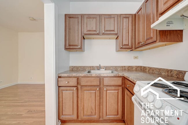 Building Photo - 1858 N Humboldt Blvd