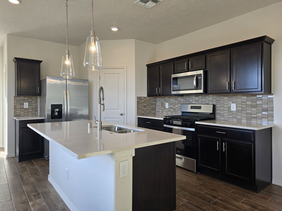 Foto principal - 3850 Chitalpa