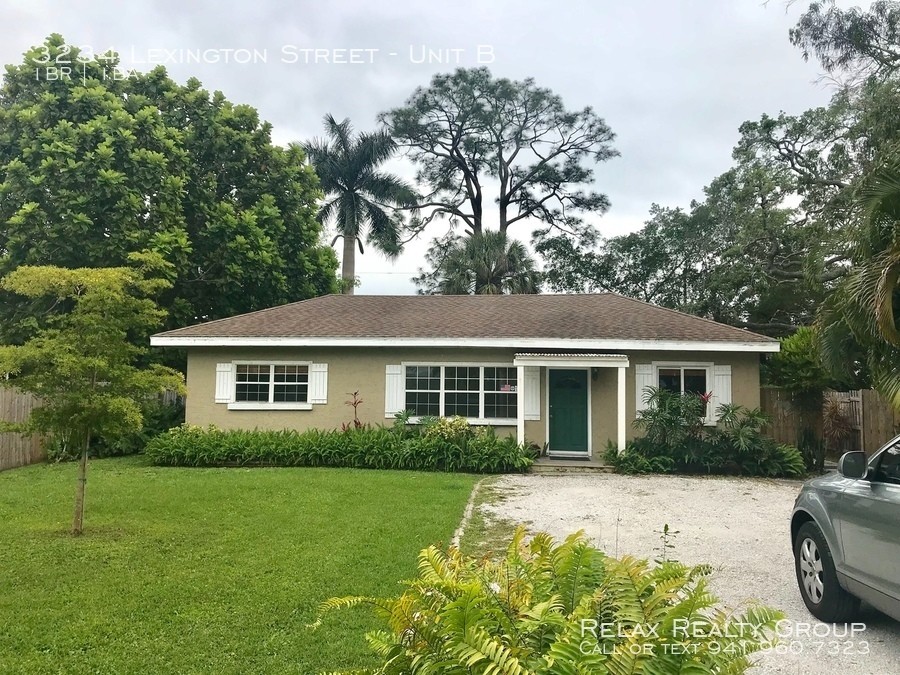 Foto principal - 3234 Lexington St