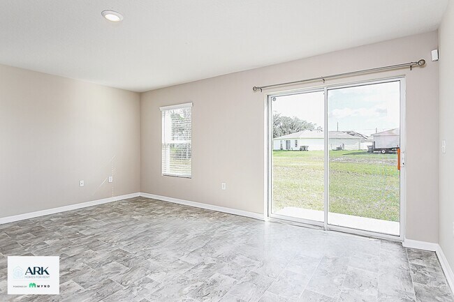 Foto del edificio - 1162 Hudson Harbor Ln