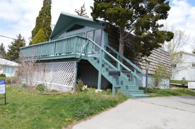 Building Photo - 180 N 17th Ave