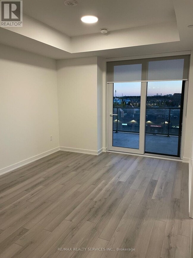 Building Photo - 15 Skyridge Dr