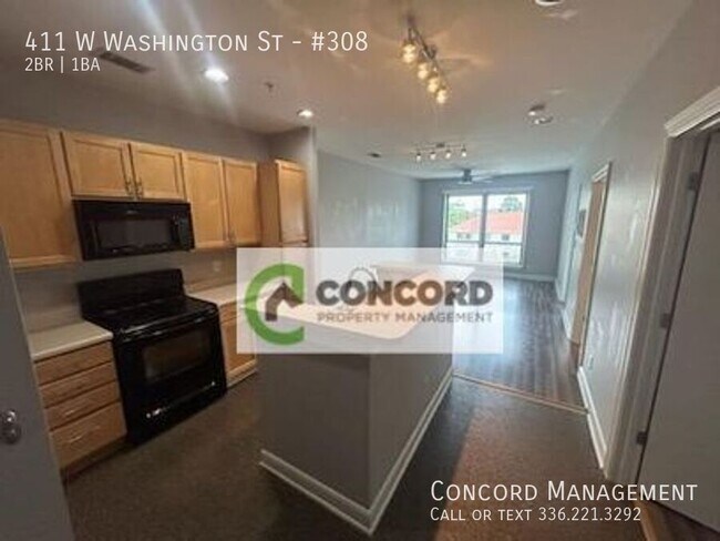 Foto del edificio - 411 W Washington St