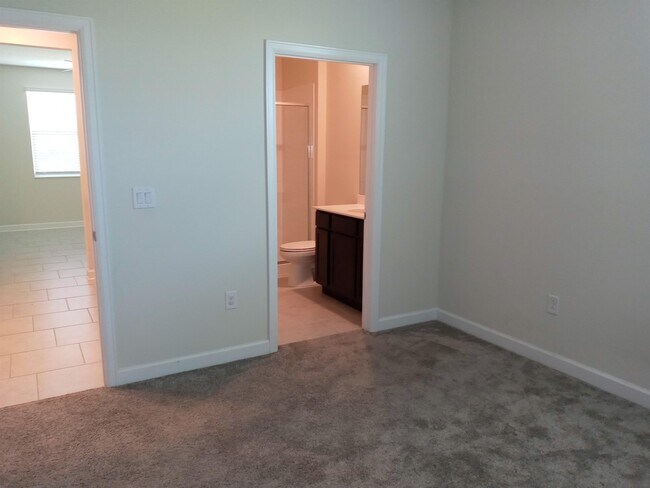 Building Photo - 540 S Andrea Cir