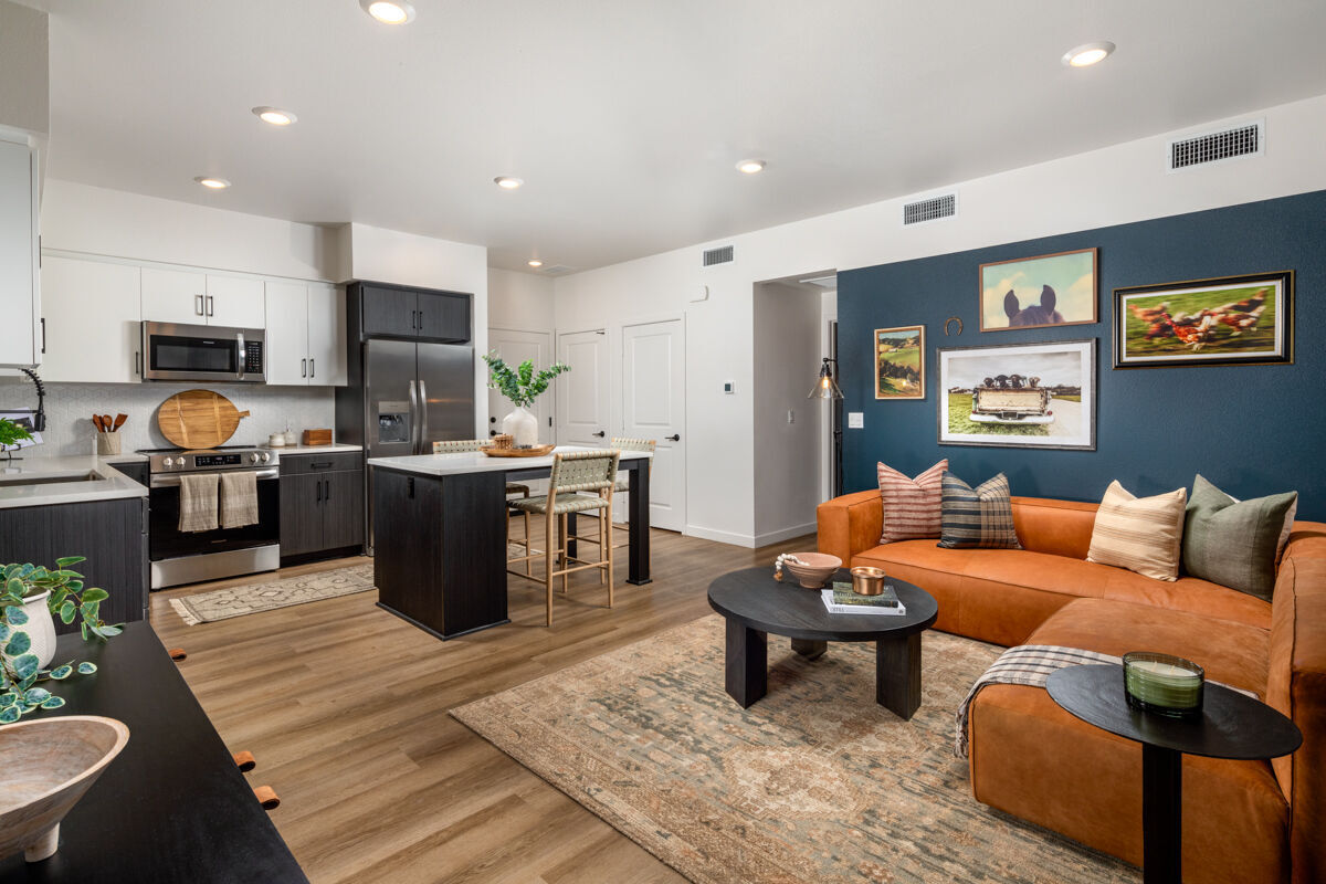 Ironwood - Apartments In San Diego, Ca 