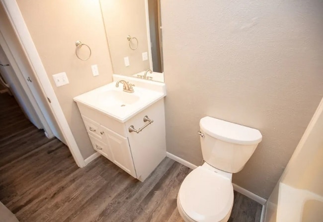 Foto del edificio - 7451 Lunitas Ln