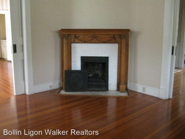 Foto del edificio - 4 br, 3 bath House - 1901 Pendleton