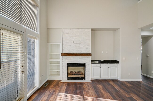 Foto del edificio - 1320 West Meadows Dr NW