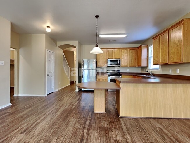 Building Photo - 2847 Park Springs Dr