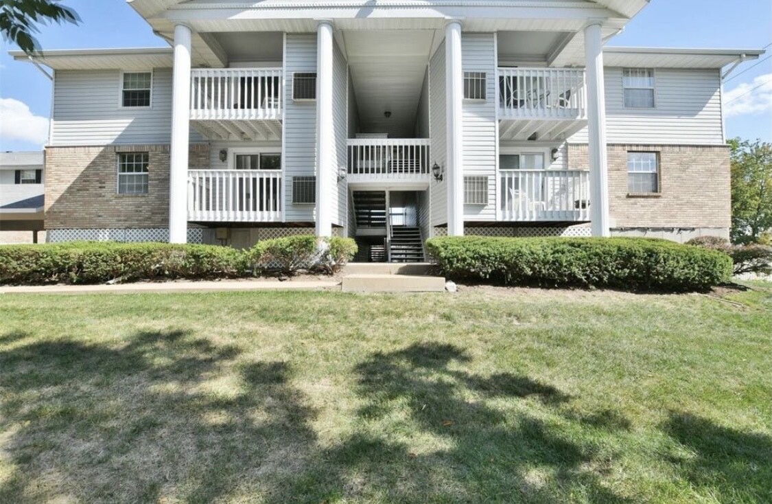 Primary Photo - 667 S Kirkwood Rd
