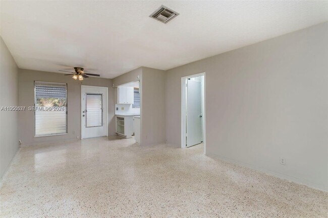 Foto del edificio - 2215 Jackson St