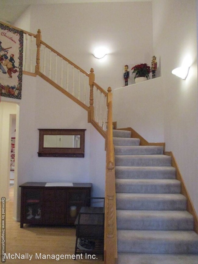 Building Photo - 3 br, 2.5 bath House - 821 23rd Ave NW