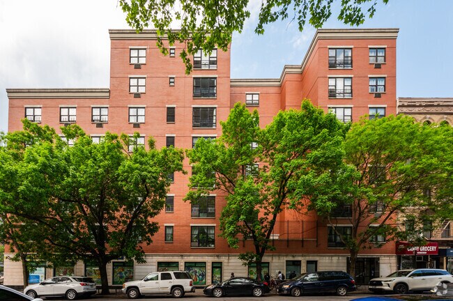 Building Photo - 3 E 115th St