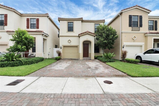 Foto del edificio - 673 NE 191st St