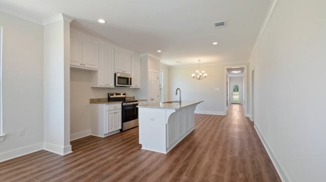 Building Photo - Brand New in Zachary!