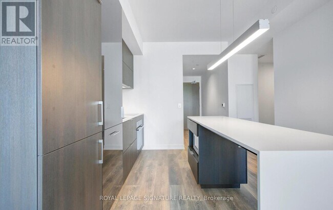 Photo du bâtiment - 15 Lower Jarvis St