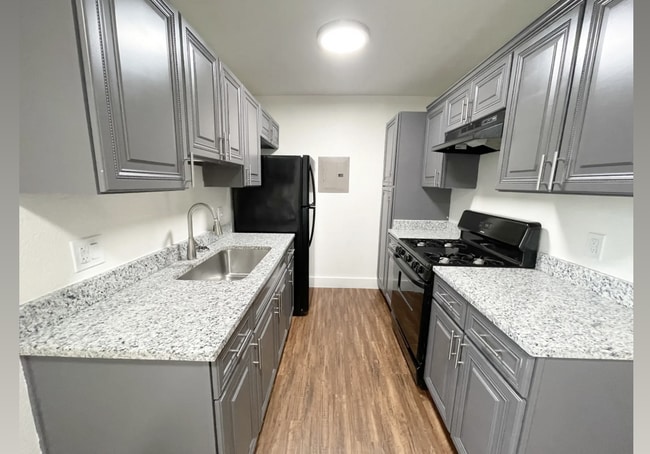 Kitchen - Saginaw Station.png - Saginaw Station