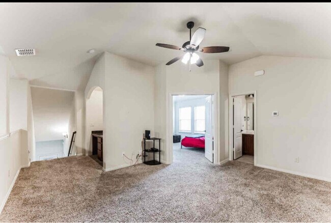 Foto del edificio - 207 Arborside Dr