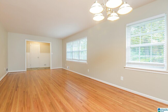 Foto del edificio - 2616 2nd Pl NW