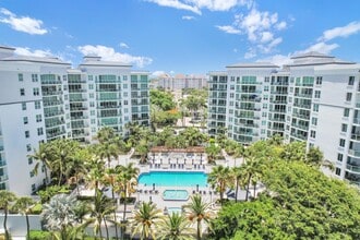 Building Photo - 550 SE Mizner Blvd