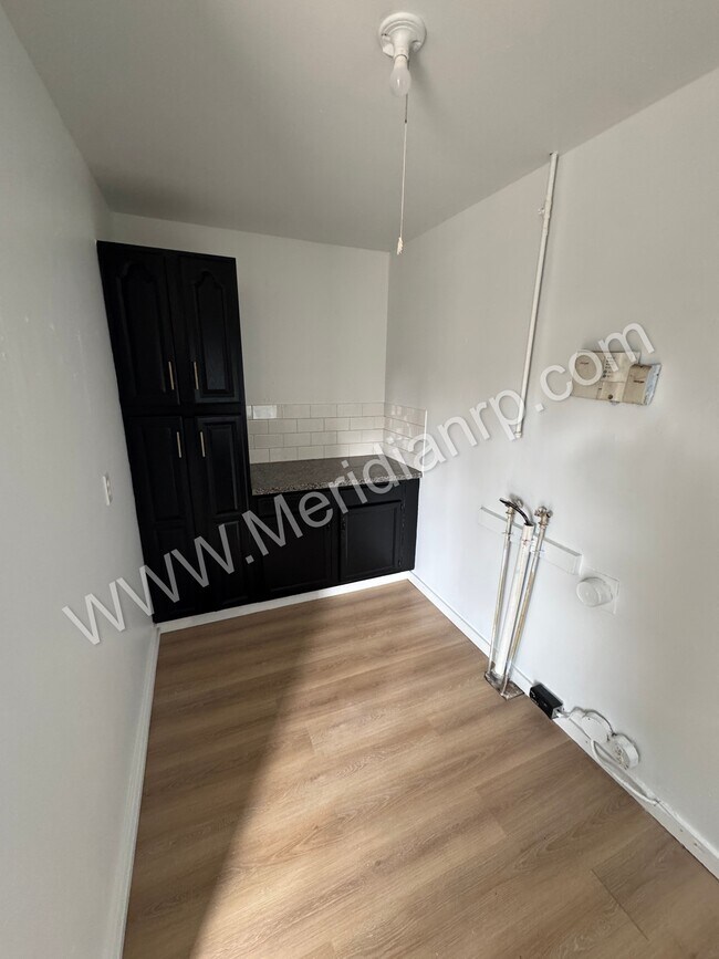 Building Photo - 6125 Chaddsford Dr