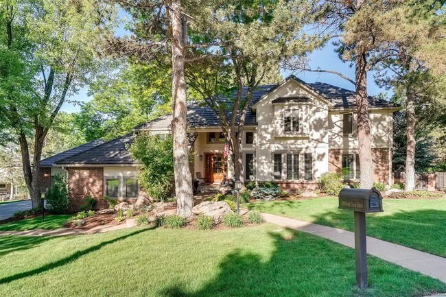 Building Photo - 1859 E Oak Creek Dr