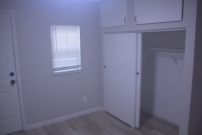 Building Photo - 9071 Tudor Ave