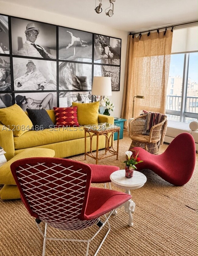 Building Photo - 1408 Brickell Bay Dr