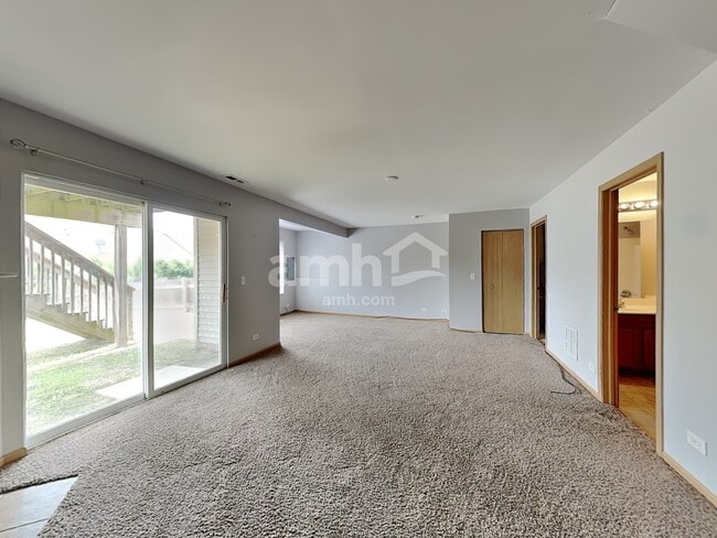 Building Photo - 1717 Peachtree Drive