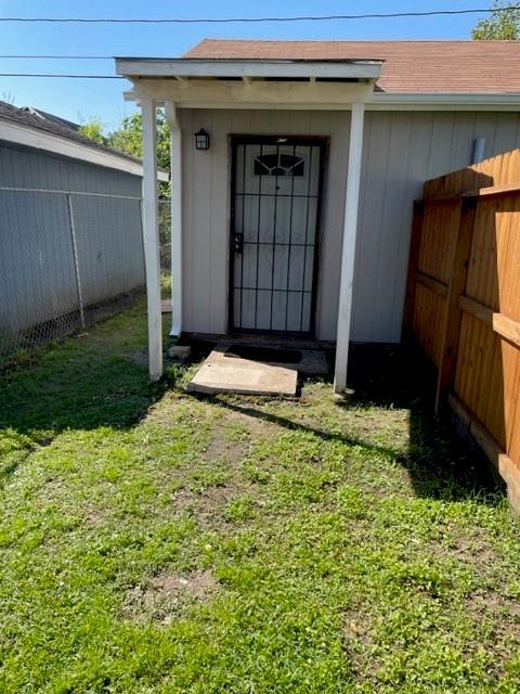 Foto principal - 6214 Iron Rock Ave