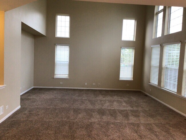 Building Photo - 16309 Sand Creek Lane