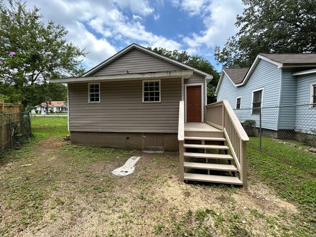 Foto del edificio - Updated 3/1 House in South Rome- $1,095