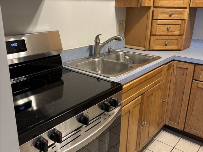 Foto del edificio - 9074 W Terrace Dr