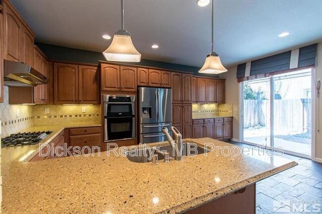 Foto del edificio - 2075 Echo Valley Pkwy