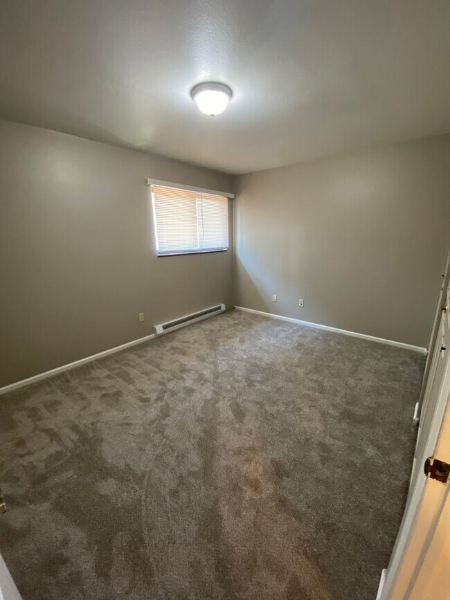 Building Photo - 3202 Sumac Street