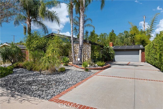 Foto del edificio - 16439 Kingsbury St