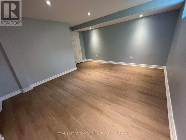 Building Photo - 86 Gardiner Dr