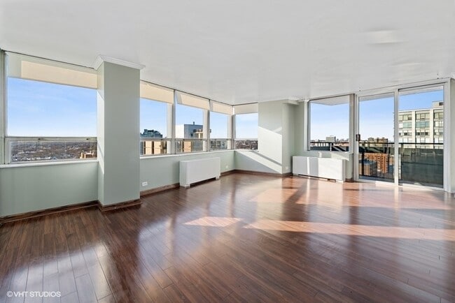 Foto del edificio - 5701 N Sheridan Rd