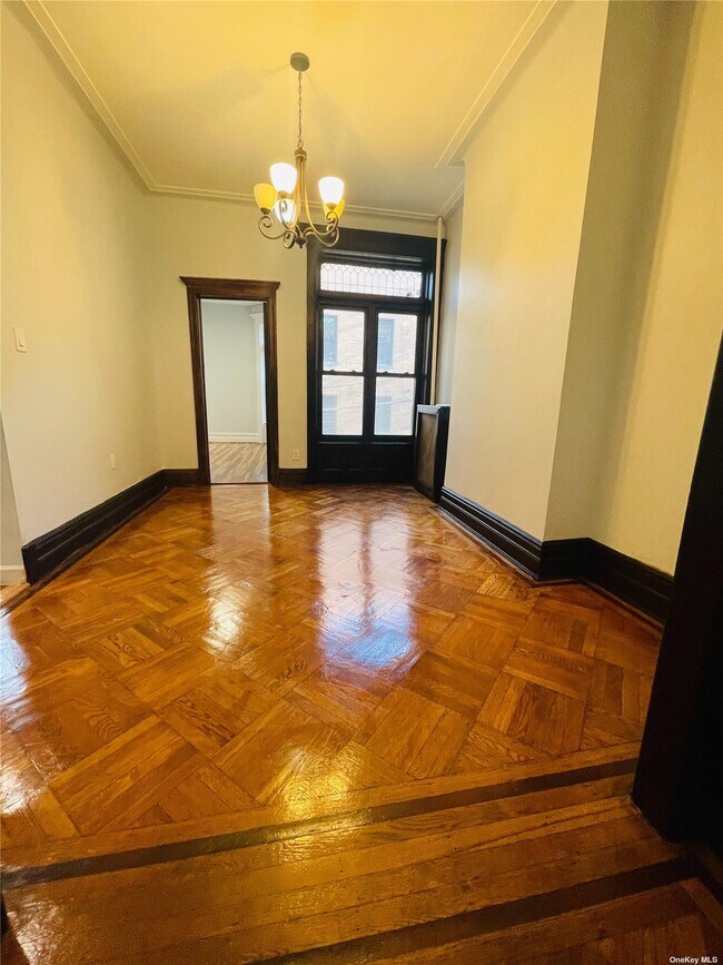 Foto del edificio - 72 Woodruff Ave