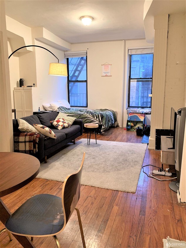 Primary Photo - 457 West 50th Street