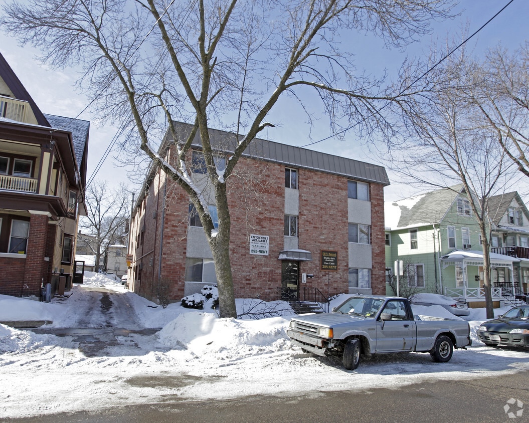 130 N Hancock St, Madison, WI 53703 Apartments in Madison, WI